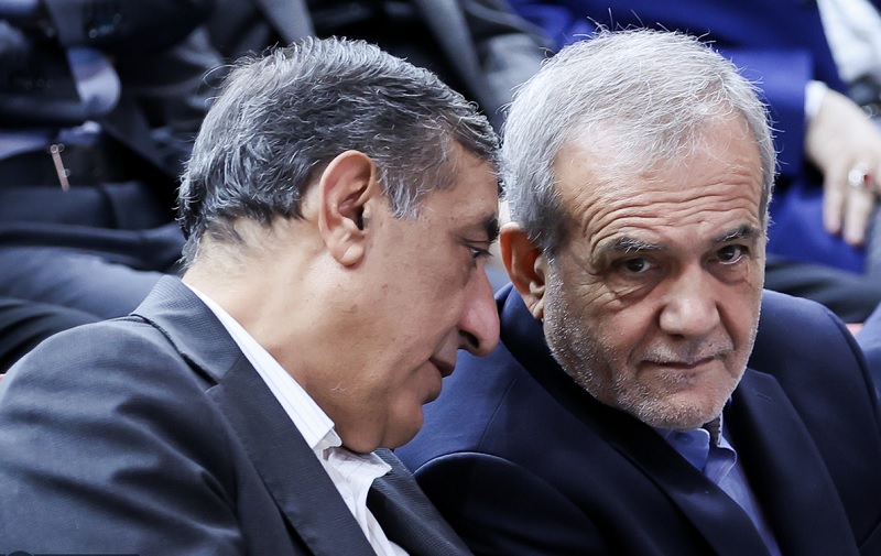 قائم پناه: وفاق در نگاه دولت پزشکیان سکوت برابر مطالبه مردم نیست/ تصمیمات مهم با کم‌ترین اصطکاک اجرا می‌شود/ دولت به دنبال مصادره تصمیمات نیست/ رفع فیلترینگ مطالبه اکثریت مردم است/ حمایت‌های رهبر انقلاب پشتوانه دولت چهاردهم است